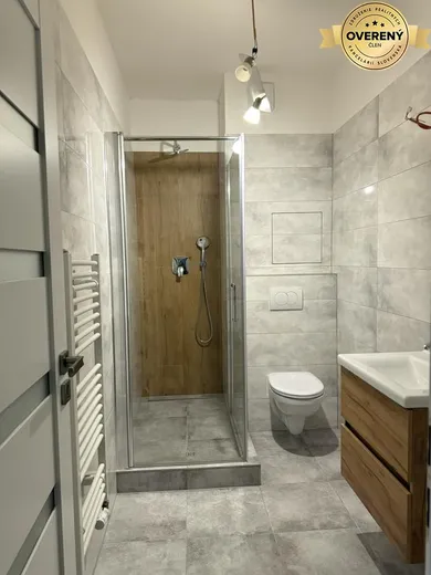 Na predaj 2-izbový byt, 46 m², Bratislava-Vajnory, Rybničná