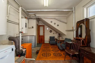Na predaj 5-izbový dom, 200 m², Medzev