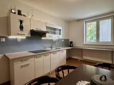 Na predaj 3-izbový dom, 100 m², Poprad, Na letisko