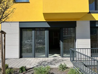 Na predaj komerčné v Bratislava-Petržalka · €185 079 · Novostavba