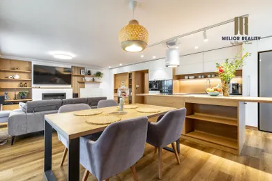 Квартиры на продажу, 3-комнатные, Košice-Sever · €450 000