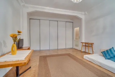 Na predaj 2-izbový byt, 44 m², Bratislava-Nové Mesto