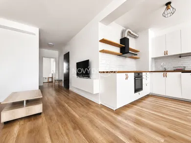 Na prenájom 2-izbový byt, 57 m², Galanta, K.Duchoňa 9