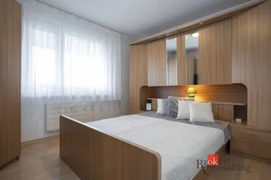 Na predaj 4-izbový byt, 85 m², Banská Bystrica