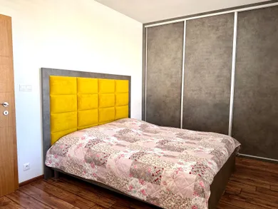 Na prenájom 4-izbový dom, 108 m², Pata, Lipová