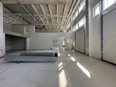 Na prenájom komerčné v Bratislava-Nové Mesto · €1 905 · Dokončené