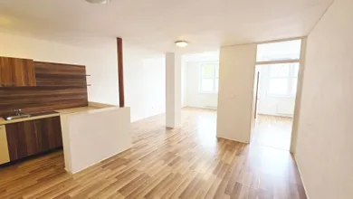 Квартиры в аренду, 2-комнатные, Žilina · €600