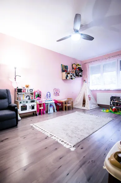 Na predaj 3-izbový byt, 83 m², Dunajská Lužná, Brezová