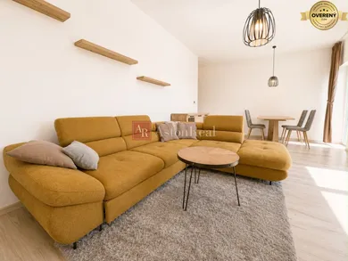 Na predaj 3-izbový byt, 79 m², Liptovský Mikuláš