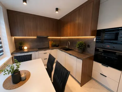 Na prenájom 3-izbový byt, 70 m², Michalovce, Jána A. Komenského