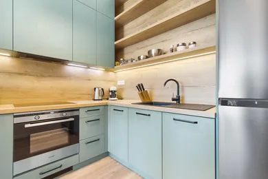 Na prenájom 2-izbový byt, 58 m², Bratislava-Ružinov, Prístavná