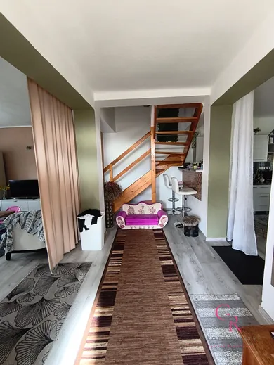 Na predaj 4-izbový dom, 120 m², Svodín, Dolná jablčná