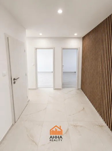 Apartments for sale, 4-room in Bratislava-Vrakuňa · €269,900