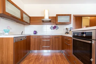 Na predaj 3-izbový byt, 80 m², Senec, Pezinská
