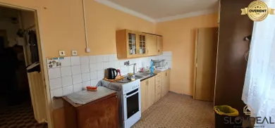 Квартири на продаж, 3-кімнатні, Žiar nad Hronom · €120 000