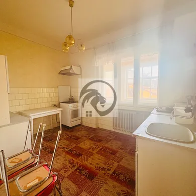 Na predaj dom v Levice · €180 000 · Pôvodný stav