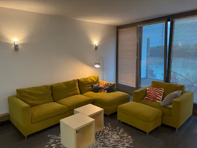 Na prenájom 2-izbový byt, 65 m², Bratislava-Staré Mesto, Pribinova