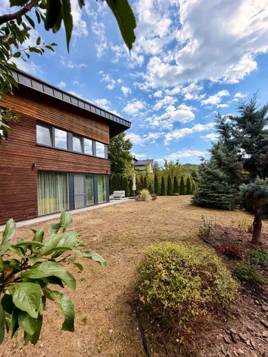 Na predaj 4-izbový dom, 140 m², Banská Bystrica, Podlavická cesta