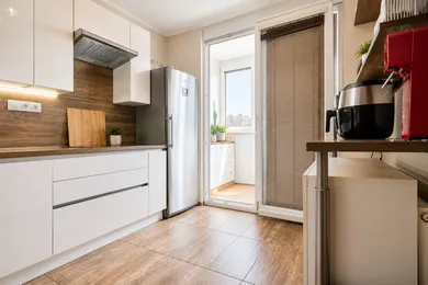 Na predaj 3-izbový byt, 73 m², Bratislava-Petržalka, Wolkrova