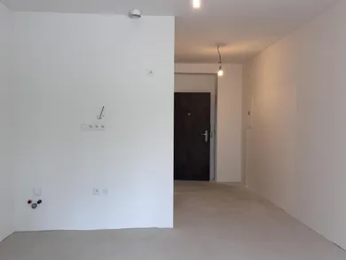Na predaj 1-izbový byt, 30 m², Košice-Sídlisko KVP, Trieda KVP