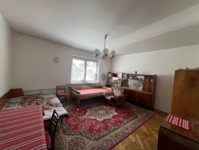 Byty na prenájom 1-izbový, Martin · €280