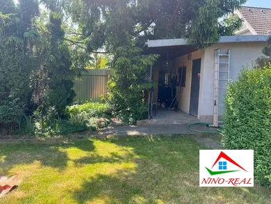 Na predaj pozemok, 402 m², Bratislava-Ružinov, Mokráň Záhon