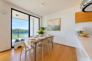 Na predaj 3-izbový byt, 96 m², Bratislava-Staré Mesto, Žižkova