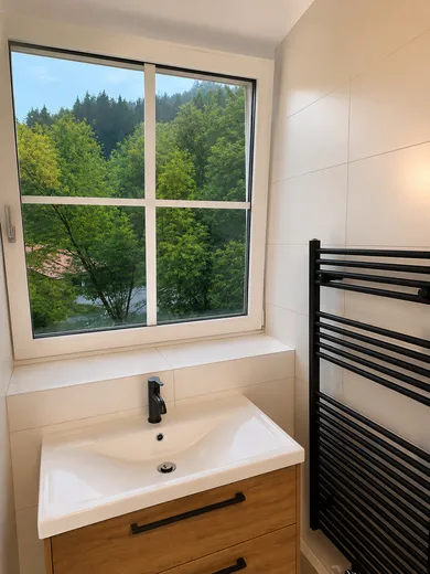 Na predaj 2-izbový byt, 63 m²