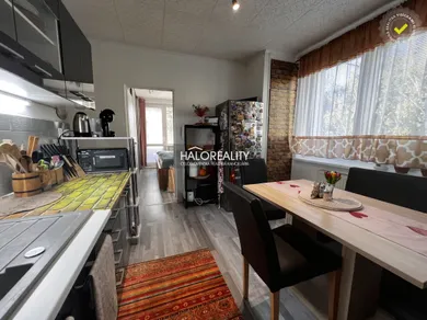 Na predaj 2-izbový byt, 54 m², Prešov