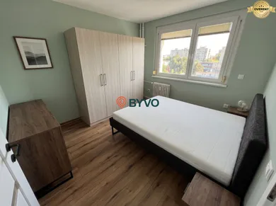 Na predaj 3-izbový byt, 75 m², Bratislava-Podunajské Biskupice