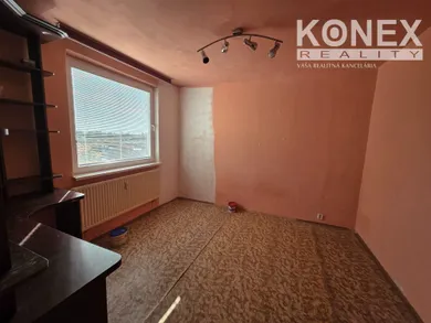 Na predaj 3-izbový byt, 74 m², Michalovce, Jána Hollého