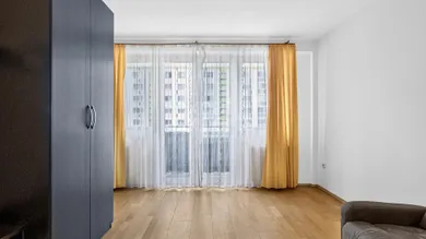 Na prenájom 2-izbový byt, 51 m², Bratislava-Devínska Nová Ves