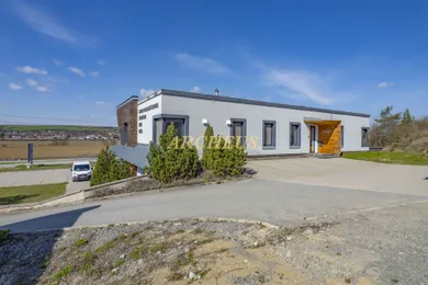 Na prenájom komerčné, 580 m², Veľký Šariš