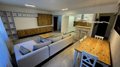 Na prenájom 3-izbový byt, 79 m², Nové Zámky