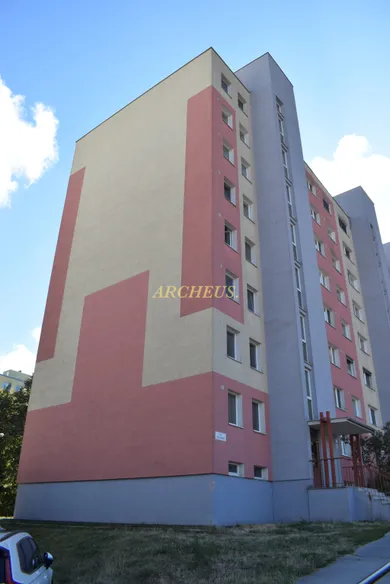 Mieszkania na sprzedaż, 3-pokojowe, Košice-Západ · €218 000