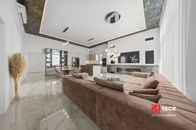 Domy na predaj, Miloslavov · €679 000