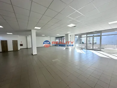 Objekty na prenájom, Púchov · €1 379