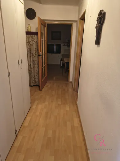 Na predaj 3-izbový byt, Šarovce