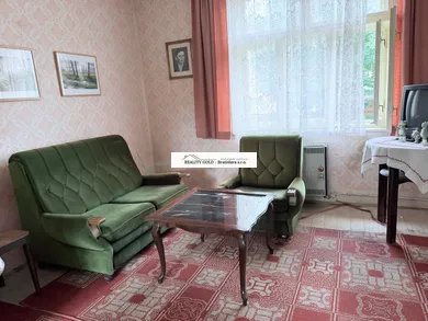 Na predaj dom, 65 m², Stupava