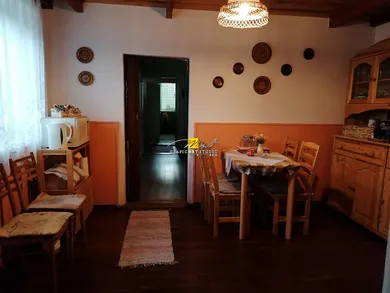 Na predaj dom, 85 m², Hronská Dúbrava