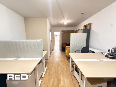 Na predaj objekt, 400 m², Žilina, Štúrova