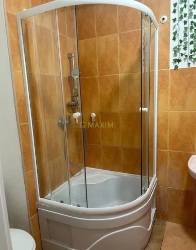 Na predaj 2-izbový byt, 38 m², Bratislava-Vrakuňa, Stavbárska
