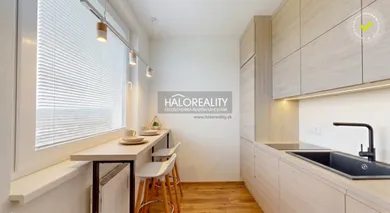 Na predaj 1-izbový byt, 38 m², Vranov nad Topľou