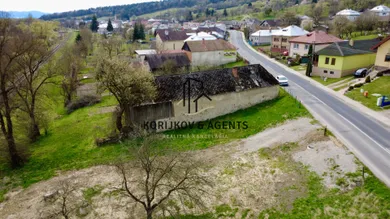 Na predaj 2-izbový dom, 517 m², Hankovce