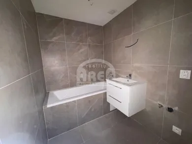 Mieszkania na sprzedaż, 3-pokojowe, Michalovce · €143 000