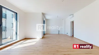 Eladó lakások, 3-szobás, Piešťany · €337 900