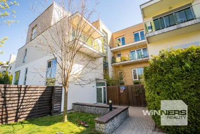 Byty na predaj 2-izbový, Bratislava-Nové Mesto · €377 000