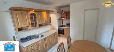 Na prenájom 3-izbový byt, 78 m², Nové Zámky, Centrum