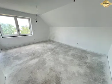 Na predaj 5-izbový dom, 244 m², Stupava, Bernolákova