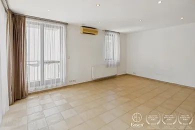 Na predaj byt v Bratislava-Staré Mesto · €269 000 · Pôvodný stav